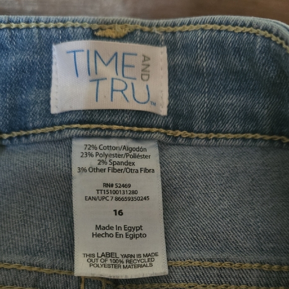 Time and Tru Light Blue Distressed Ankle Jeans - Picture 2 of 3